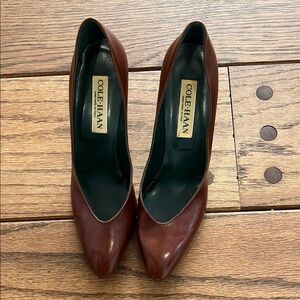 Cole Haan Women's NWOT Dark Brown Heels